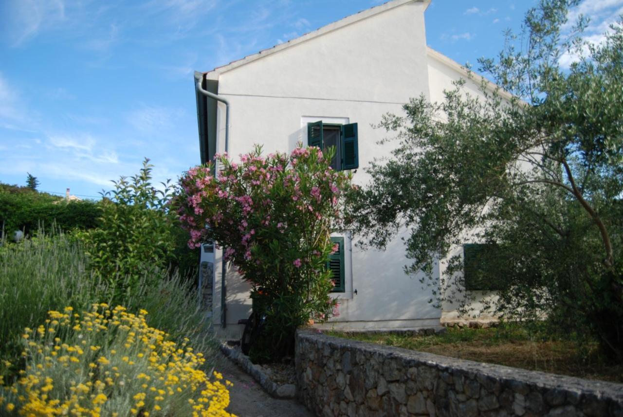 Rustic Holiday Home Miketa Lukoran Exterior photo